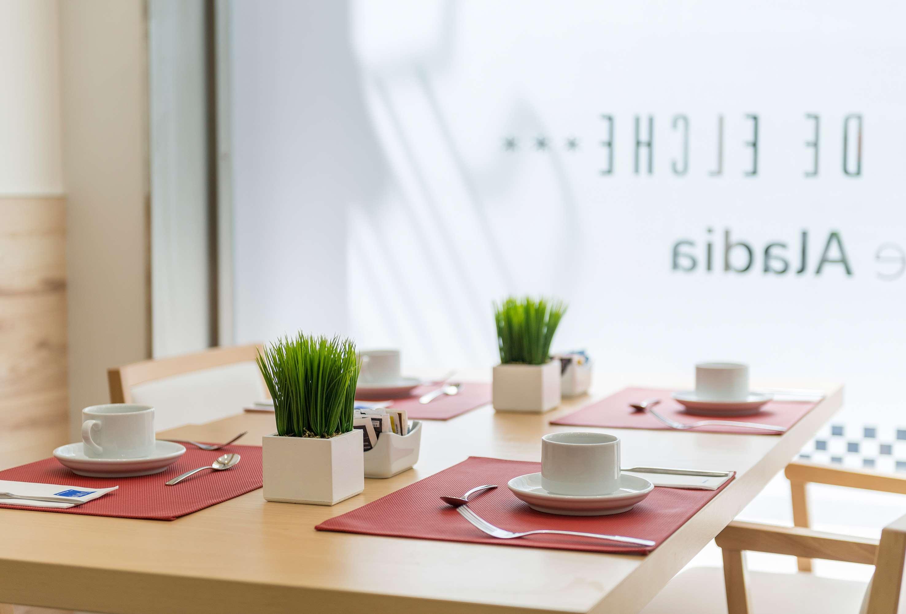Hotel Elche Centro , Affiliated By Melia Ngoại thất bức ảnh