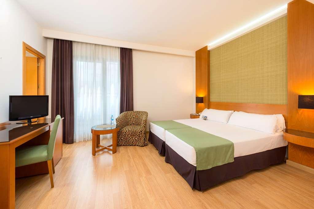 Hotel Elche Centro , Affiliated By Melia Phòng bức ảnh